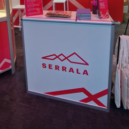 Branding voorzijde ORLY balie