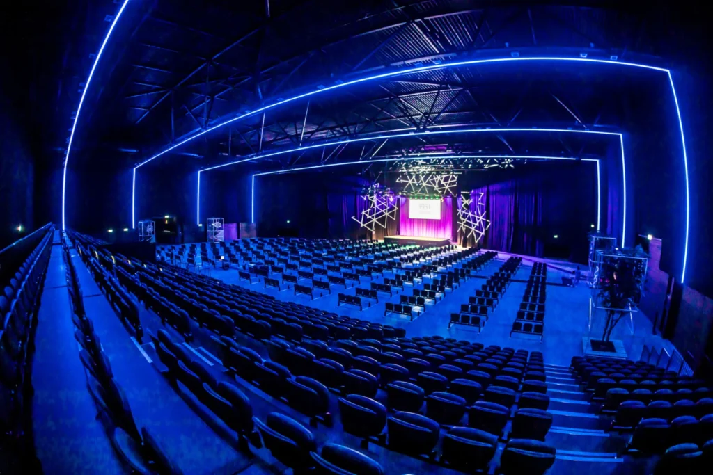 1931 Congrescentrum — MAINSTAGE — Photo 1