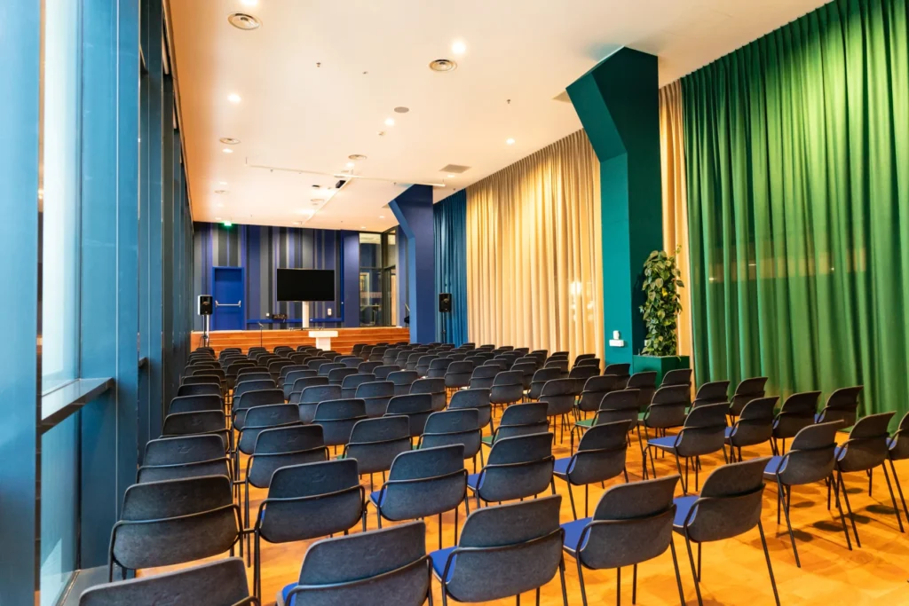 Amare – locatie – Swing theateropstelling