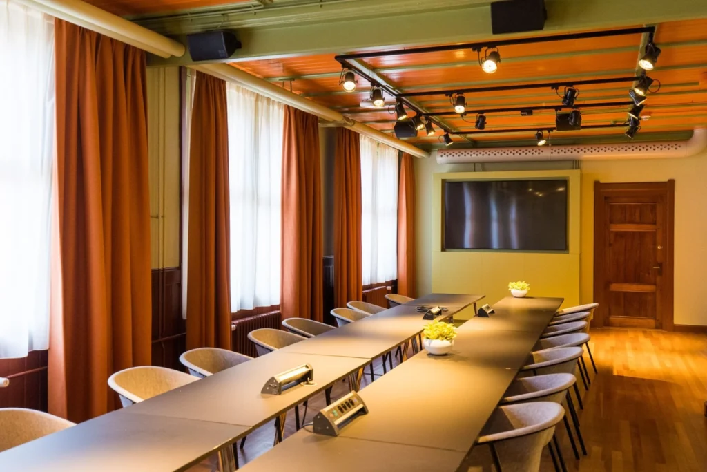 Beurs van Berlage Amsterdam — Derkinderen room — Photo 1