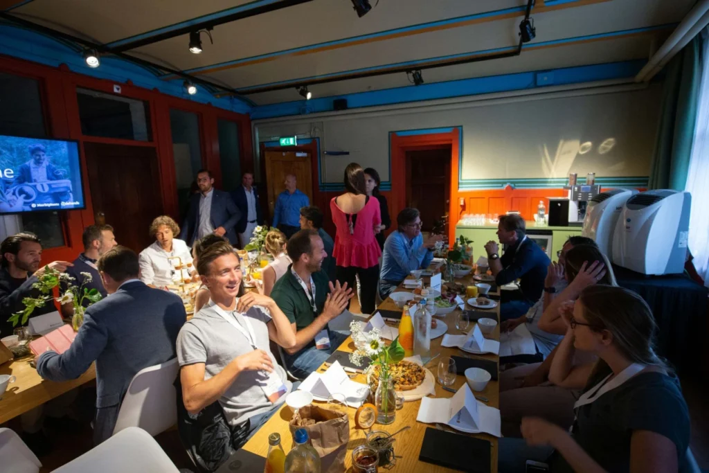 Beurs van Berlage Amsterdam — Red Room Lounge — Photo 1