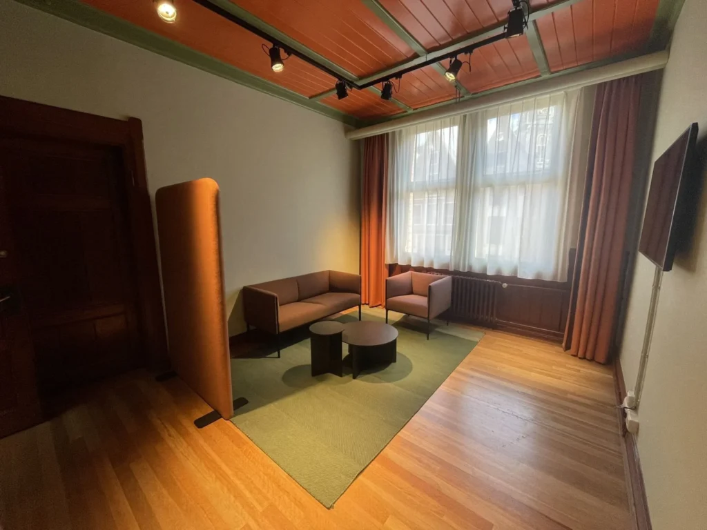 Beurs van Berlage Amsterdam – Zijl kamer – foto 1