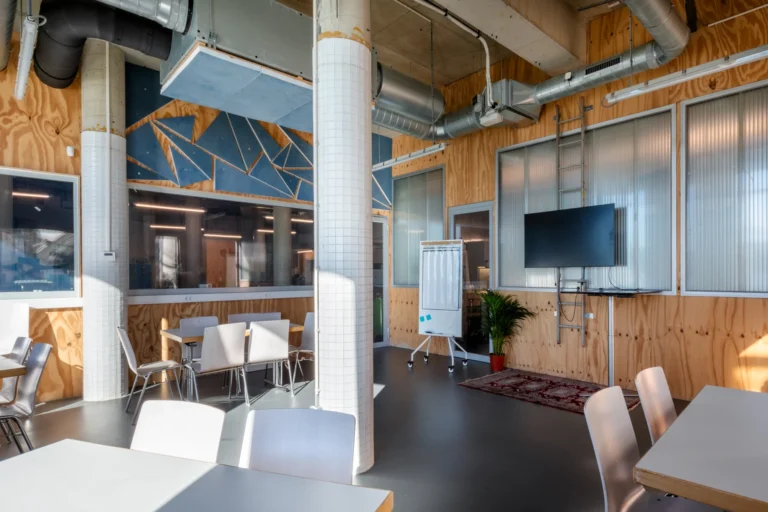 BlueCity (Tropicana-gebouw) – De Studio – foto 1