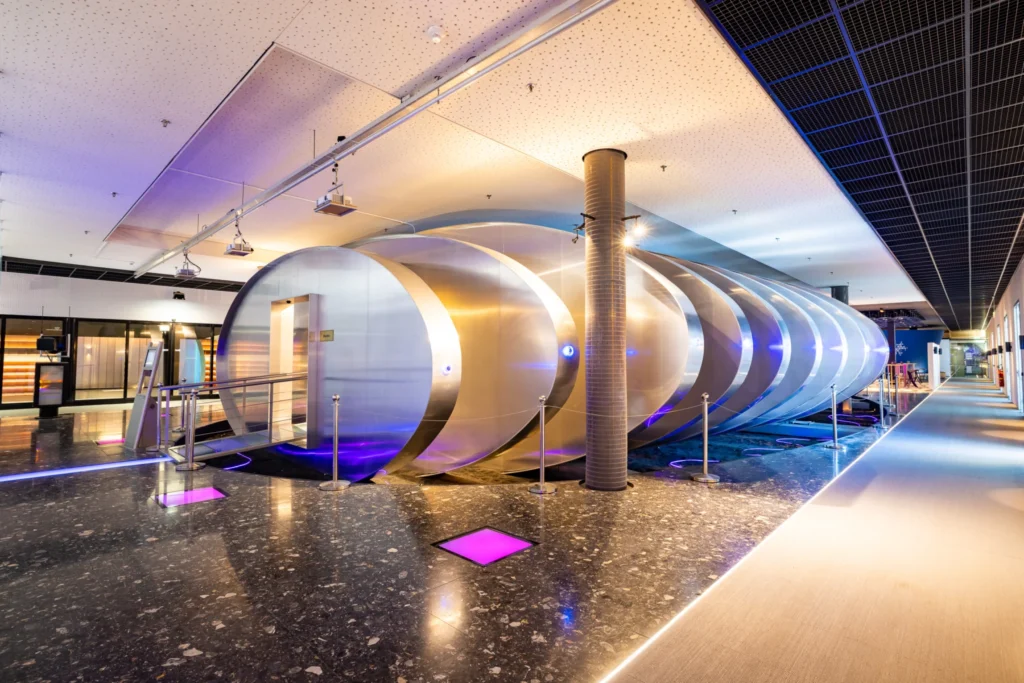 Media Plaza - Jaarbeurs — Shuttle – Media Plaza (Auditorium area) — Photo 2