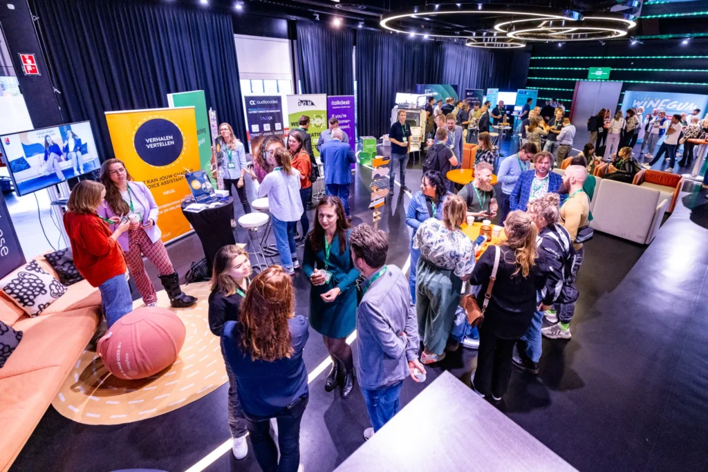 Congrescentrum Media Plaza - Jaarbeurs – locatie – Supernovagebied - Transitzone foyer - Congrescentrum Media Plaza Jaarbeurs (3)