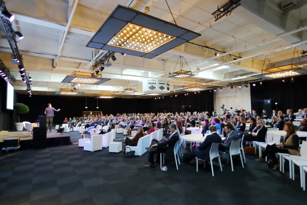 De Broodfabriek Expo – Hus zaal – Hus-zaal-plenair