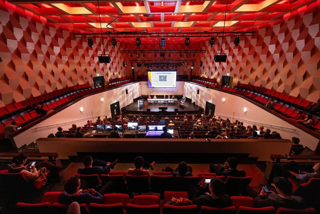 de Doelen ICC Rotterdam — Jurriaanse Zaal — Interior 3