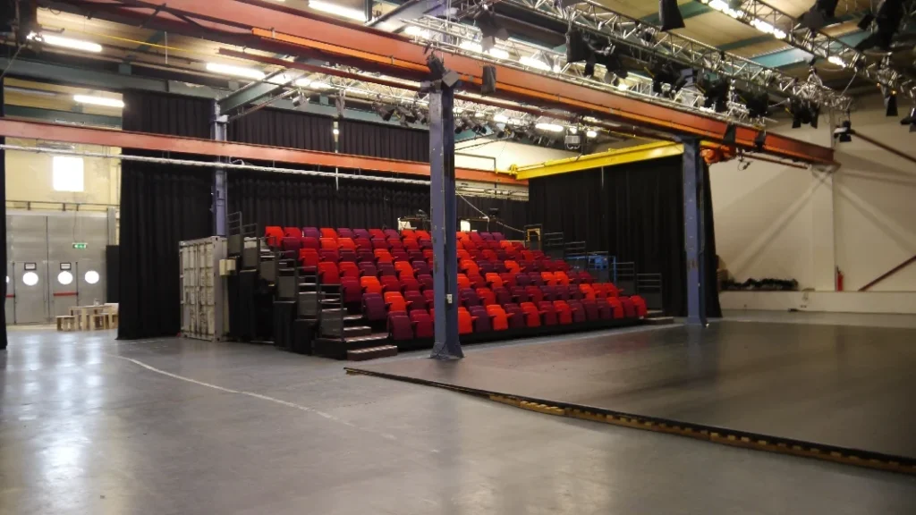 De Kromhouthal – Likeminds Theater TO1 – foto 1