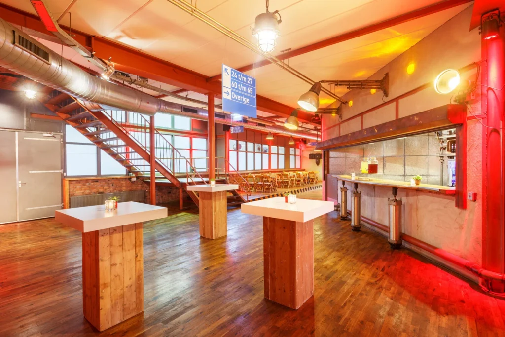 DeFabrique — Foyer — Bar 2