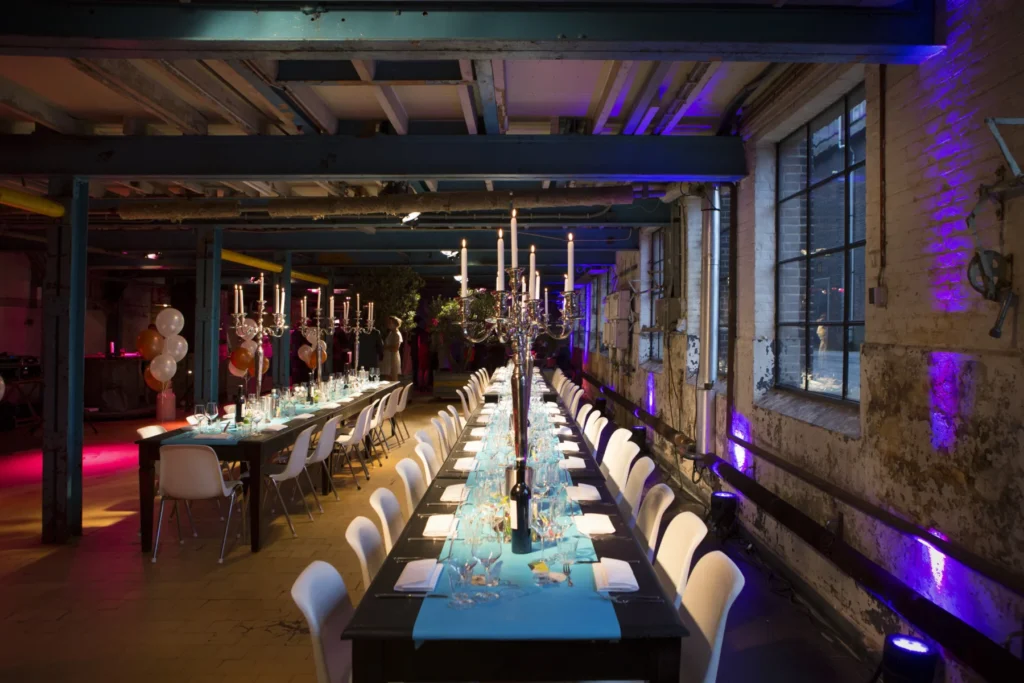 DeFabrique — Kalvermelk 1 — Dining 2