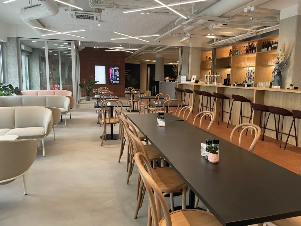 Dotslash Utrecht restaurant
