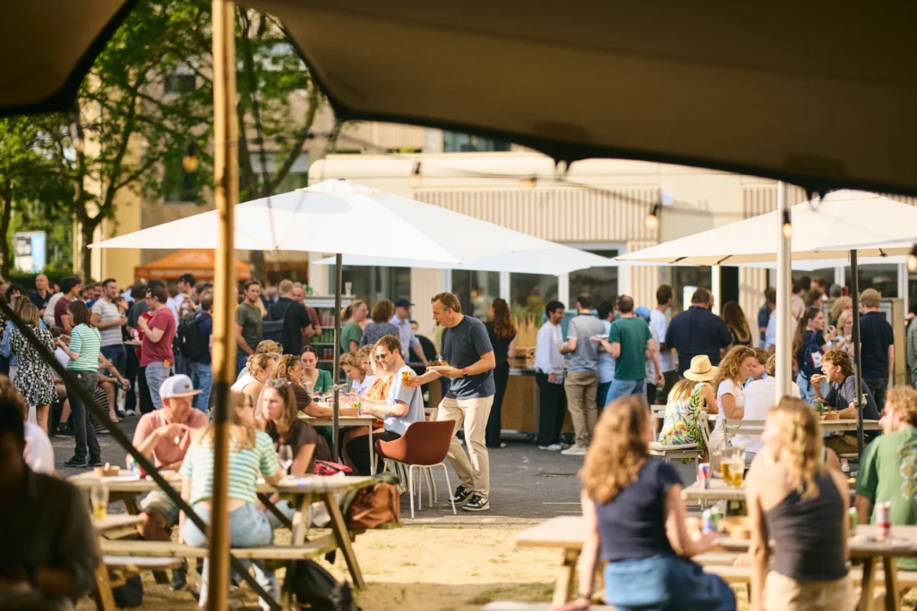Dotslash Utrecht – locatie – Dotslash campus tijdens Zomer BBQ