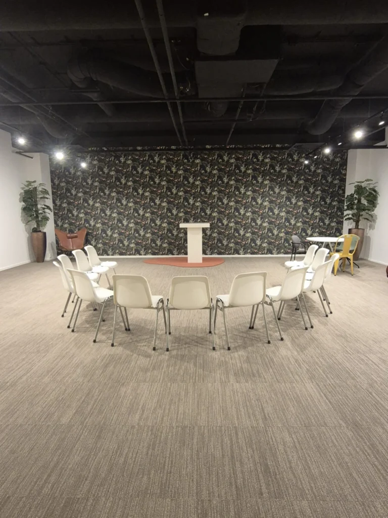 DWI De Eventlocatie — Stalenkamer — Photo 1