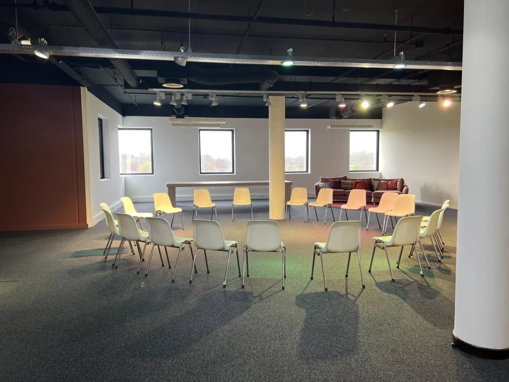 DWI De Eventlocatie — Breakout room Opslagkamer — Photo 2