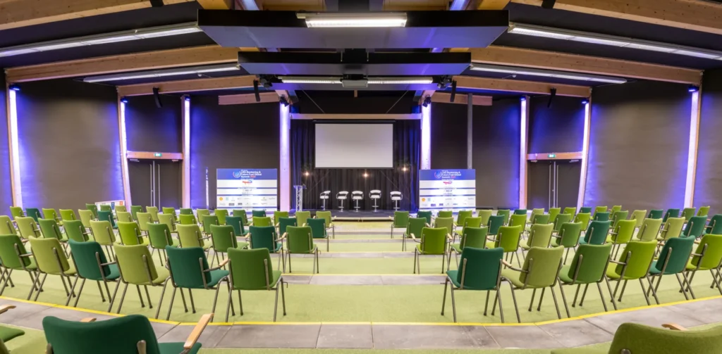 Expo Haarlemmermeer — Auditorium — Conference setting 1