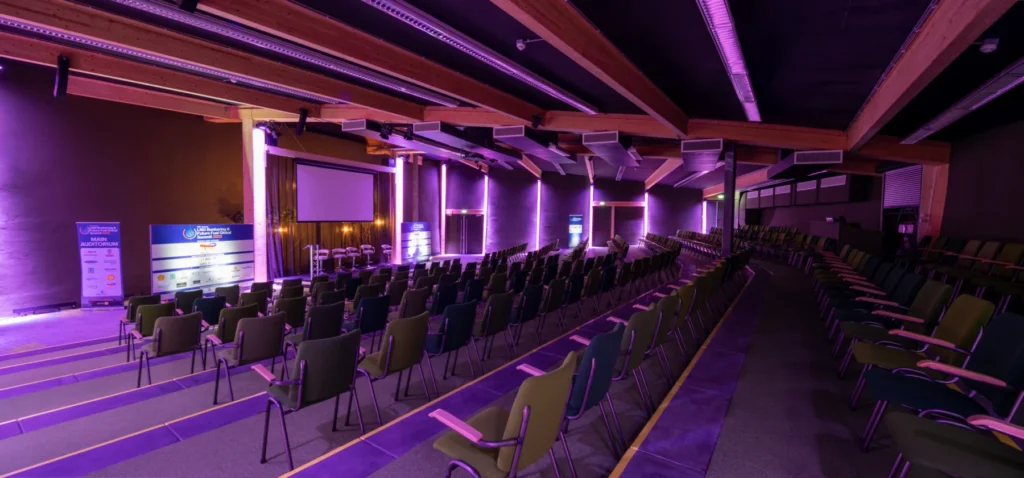 Expo Haarlemmermeer — Auditorium — Conference setting 3