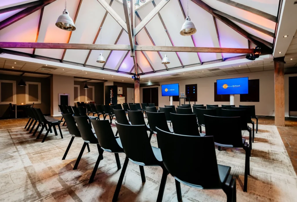 Hart van Holland – locatie – Het Plein, met aansluitend het Café