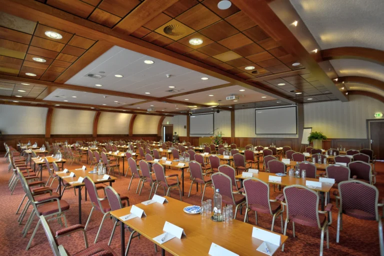Hotel Zuiderduin — Lamoraalzaal — Photo 1