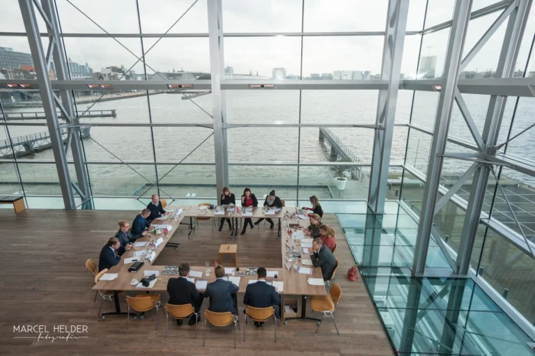 ijVENUES & Movenpick Hotel Amsterdam City Centre – B - Foyerdeck 1 – Groep--19-
