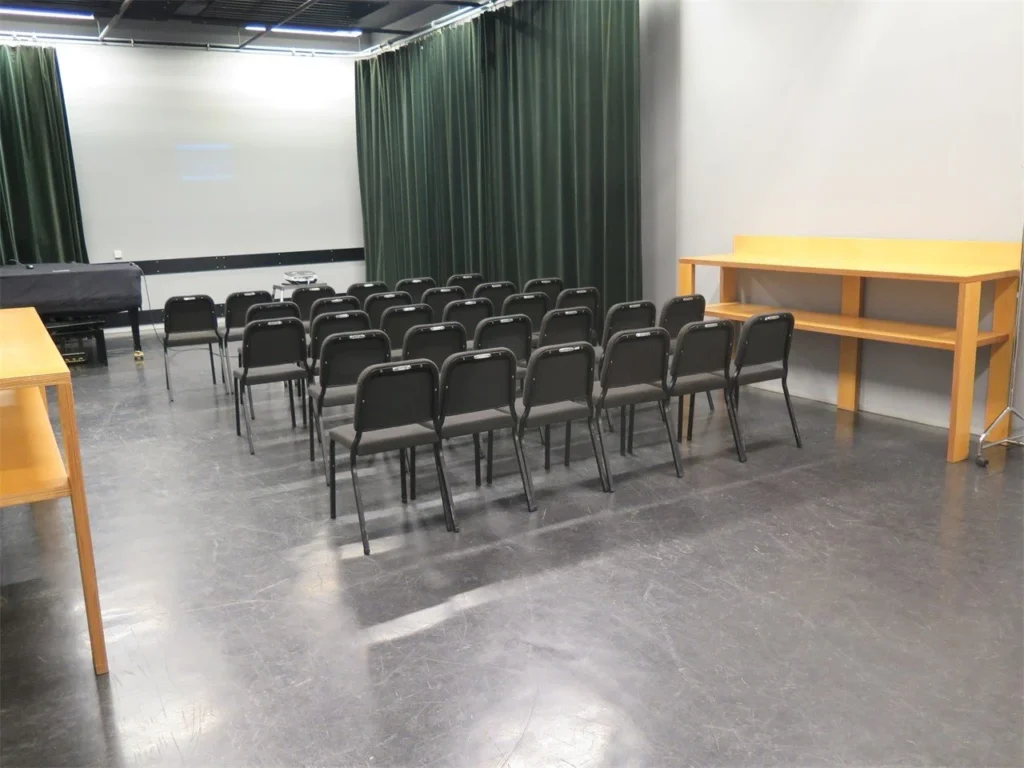 ijVENUES & Movenpick Hotel Amsterdam City Centre – locatie – foto 31