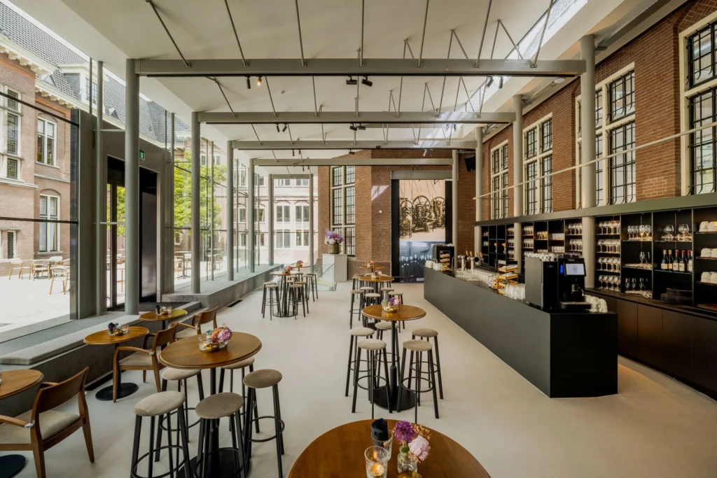 Munthuys – De Foyer – Foyer borrelruimte met bar
