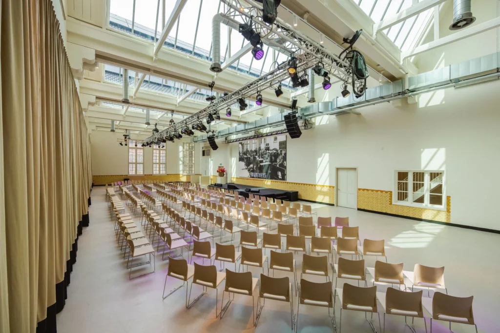 Munthuys – locatie – Theateropstelling Muntzaal
