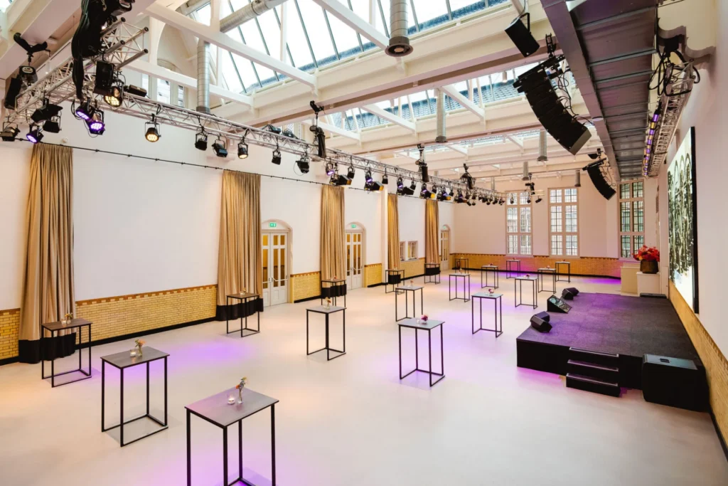 Munthuys – De Muntzaal – Muntzaal borrelopstelling