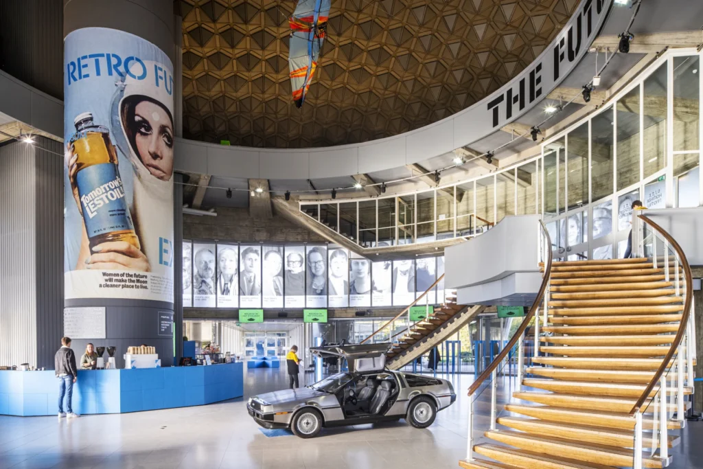 Next Nature Museum — Entrance and reception 9