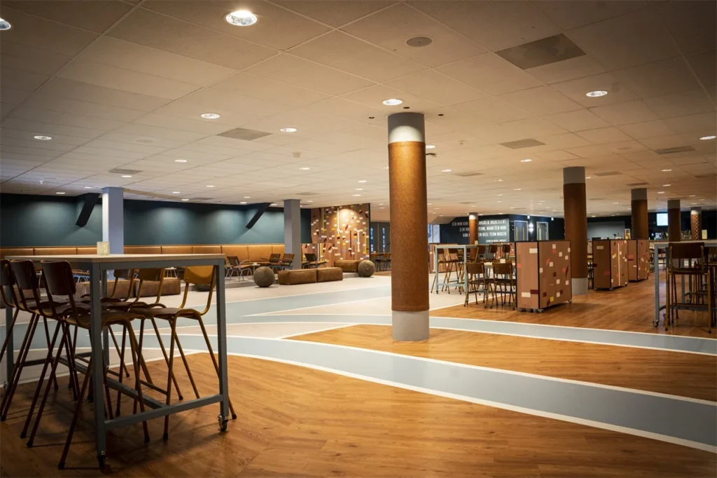 Omnisport Apeldoorn — Sportfoyer — Entrance and reception 1