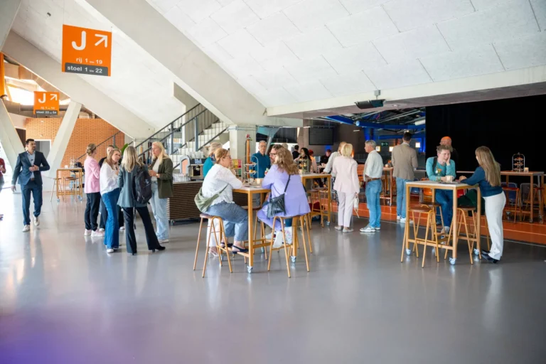 Omnisport Apeldoorn — Velo Lounge — Reception and networking 1