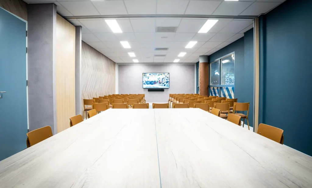 Omnisport Apeldoorn — Workout Rooms Sportfoyer 1 to 3 — Entrance and reception 2