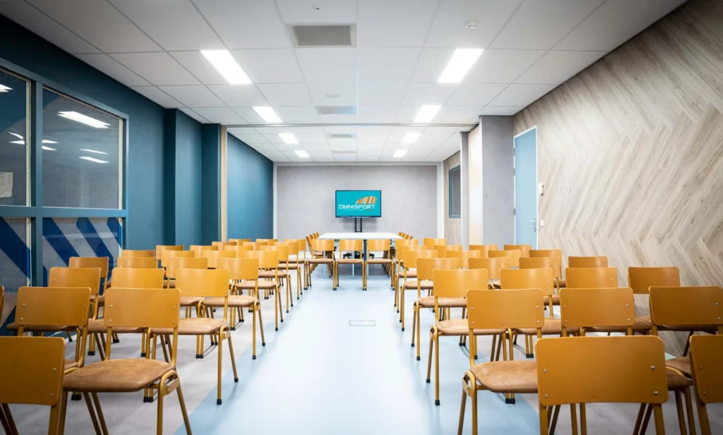 Omnisport Apeldoorn — Workout Rooms Sportfoyer 1 to 3 — Entrance and reception 3