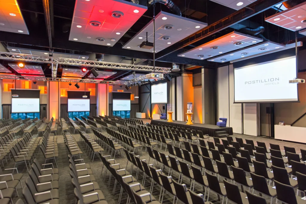 Postillion Hotel & Convention Centre Amsterdam – locatie – foto 1