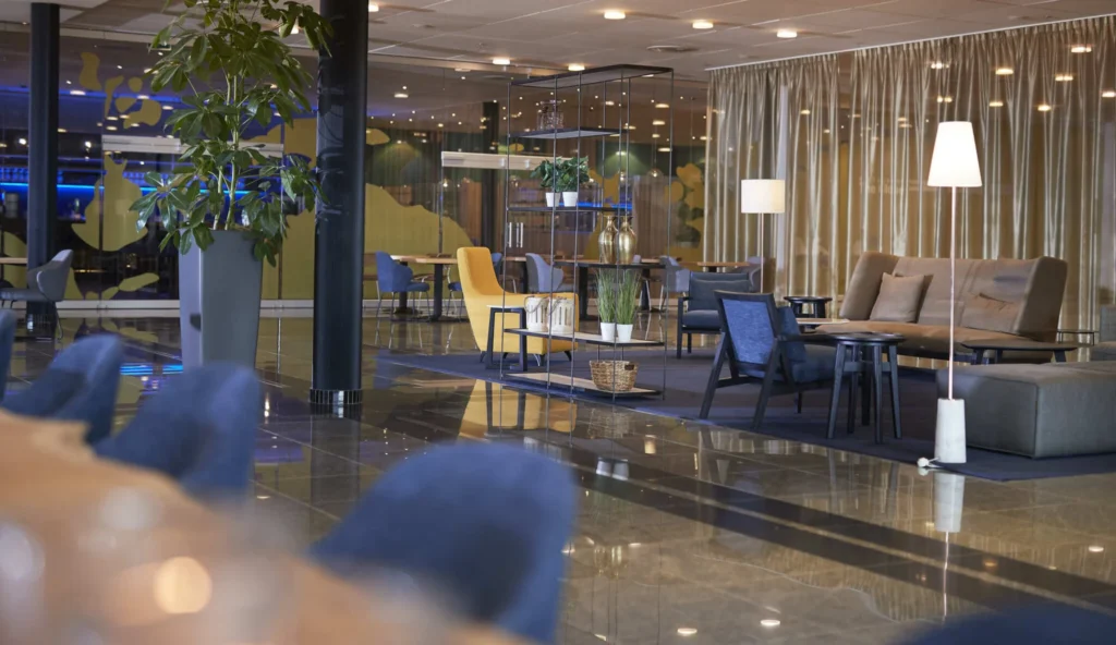 WestCord WTC Leeuwarden — Entrance and reception 9